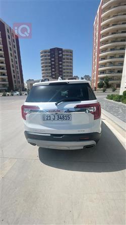 GMC Acadia